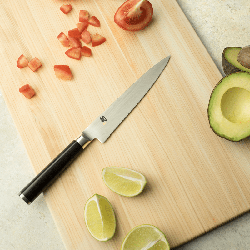 Shun Classic Serrated Utility Knife 6-in