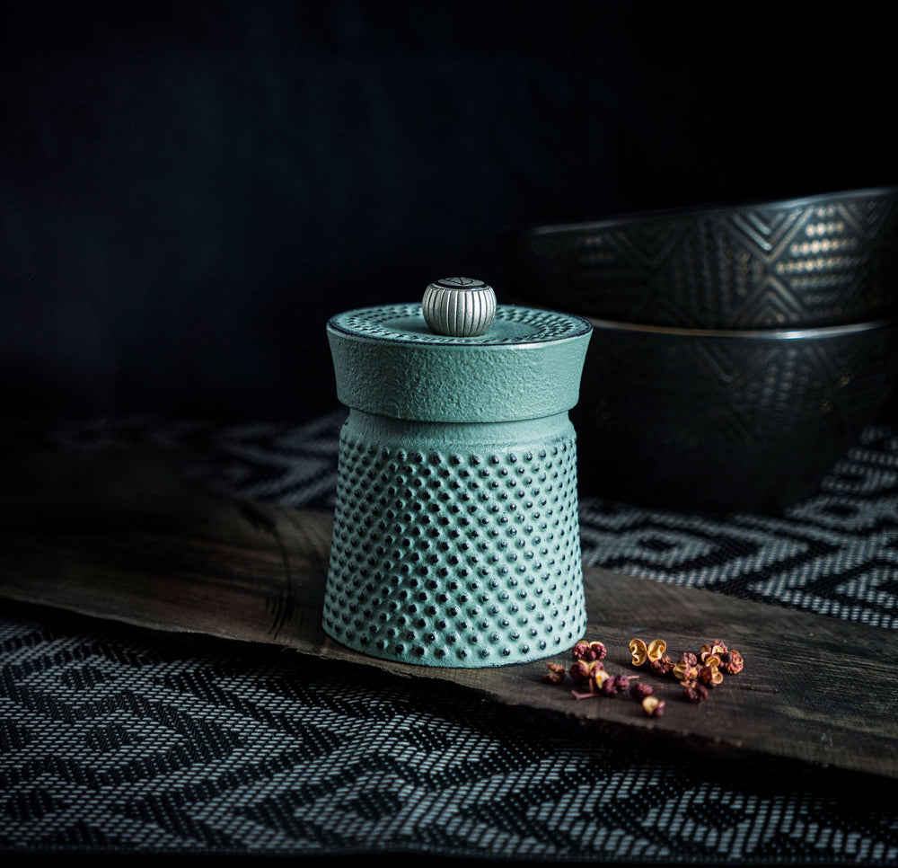 Peugeot Bali Fonte Cast Iron Pepper Mill, Celadon