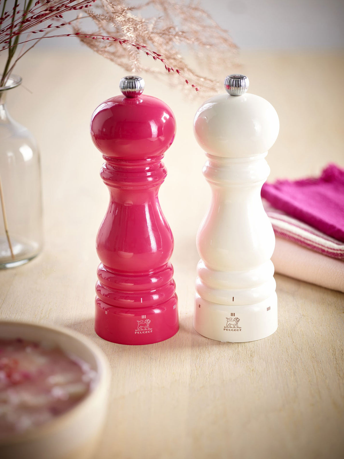 Peugeot Paris u'Select Pepper & Salt Mill Set 7-in, Candy Pink & Ivory - Gift Boxed