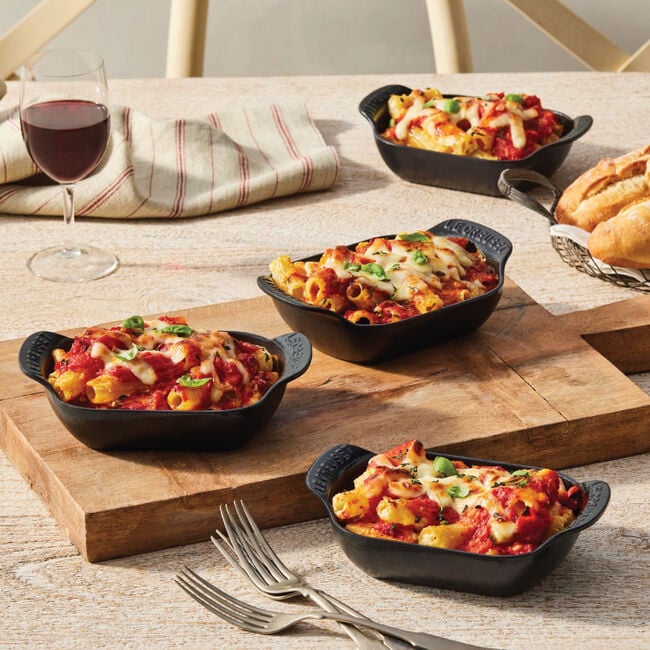 Le Creuset Gourmand Collection 4-Piece Mini Rectangular Baker Set, 0.3-Quart, Matte Black
