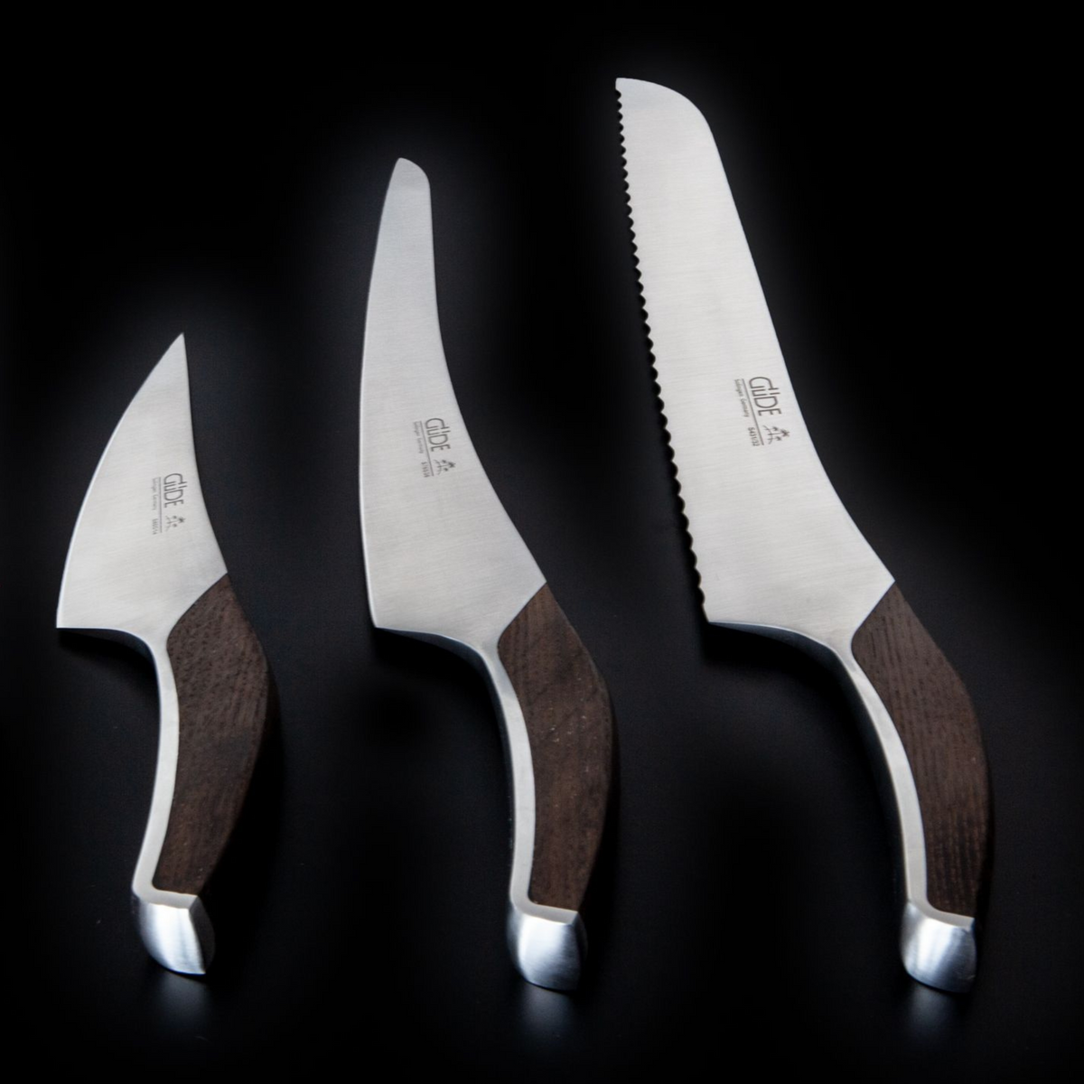 Gude Synchros Utility Knife With Smoked Oakwood Handle, 5-In